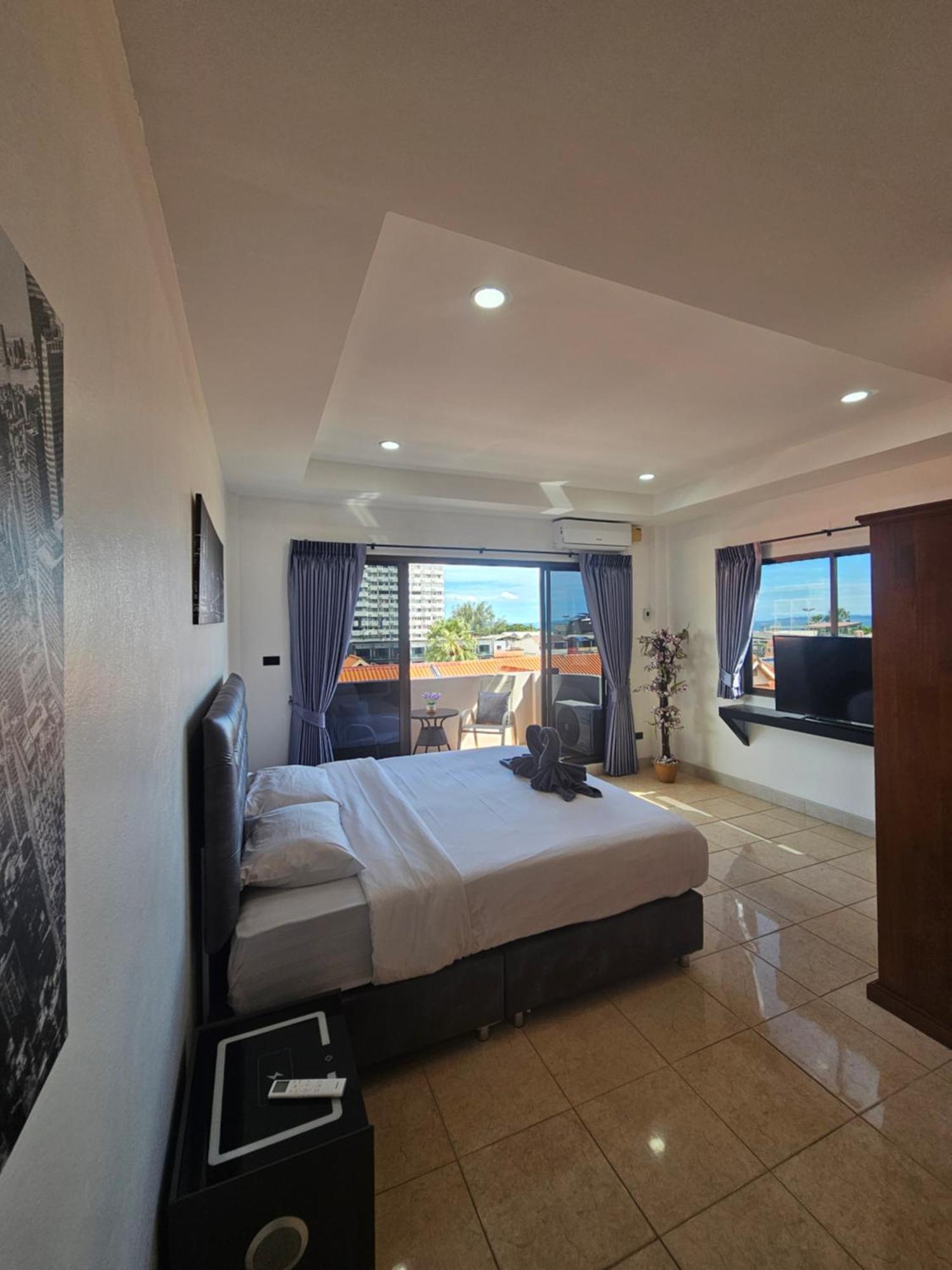 Candy Beach Seaview Jomtien Exterior photo